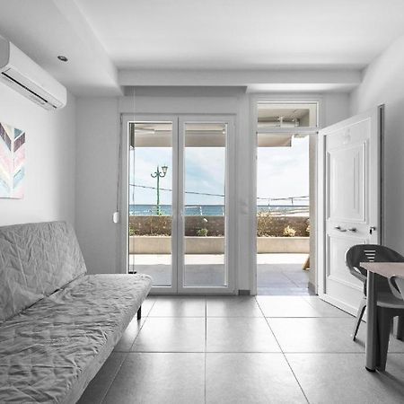 Blue Horizon 3 Apartment Nea Kallikrateia Exterior photo